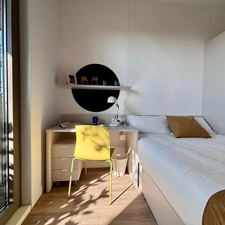 Aparto Diagonal Hotel Esplugues de Llobregat